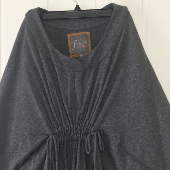 Ladies Fluent Life poncho - Picture 2 of 16